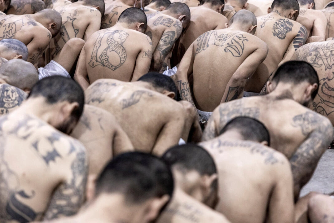 El Salvador sentences 62 members of the MS-13 gang to life imprisonment