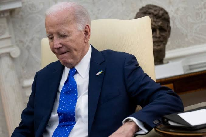 Joe Biden ha quedado fuertemente comprometido tras la difusión del pacto.