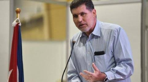 Oscar Pérez-oliva, ministro cubano de comercio exterior