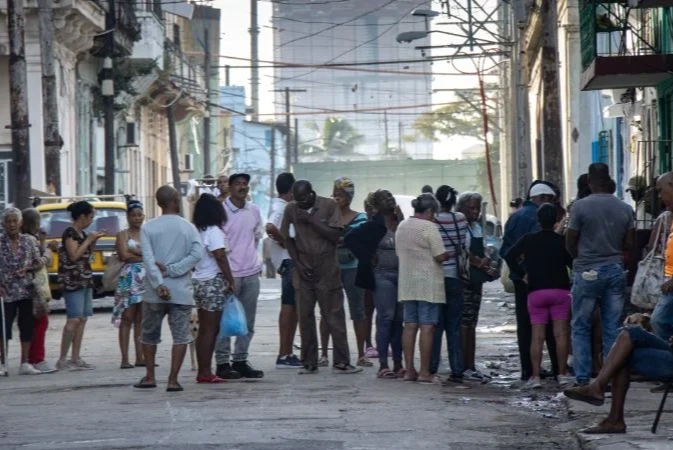 La dictadura cubana anunció su "Perestroika" y busca flexibilizar la economía