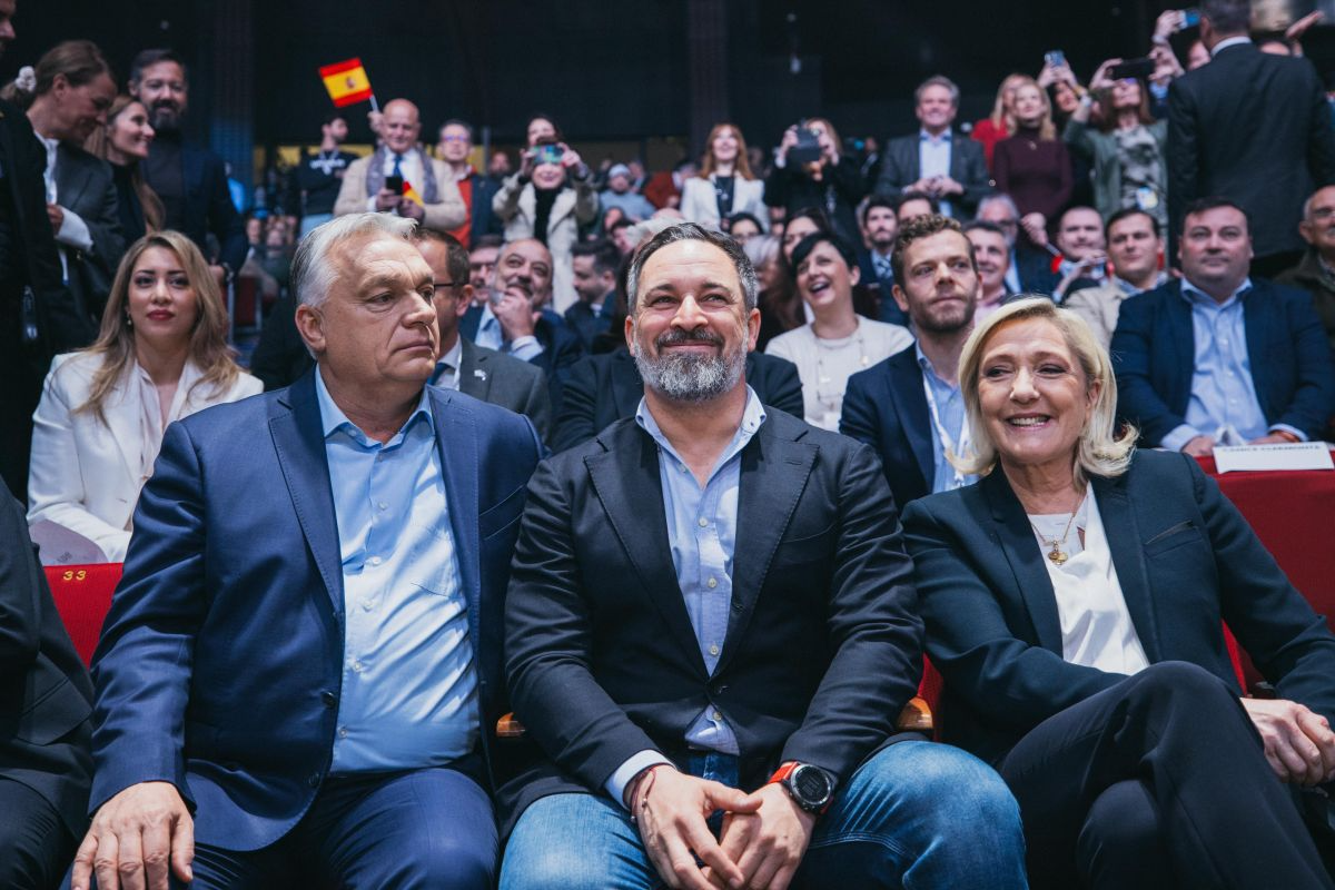 Viktor Orbán, Santiago Abascal y Marine Le Pen en la cumbre de patriots