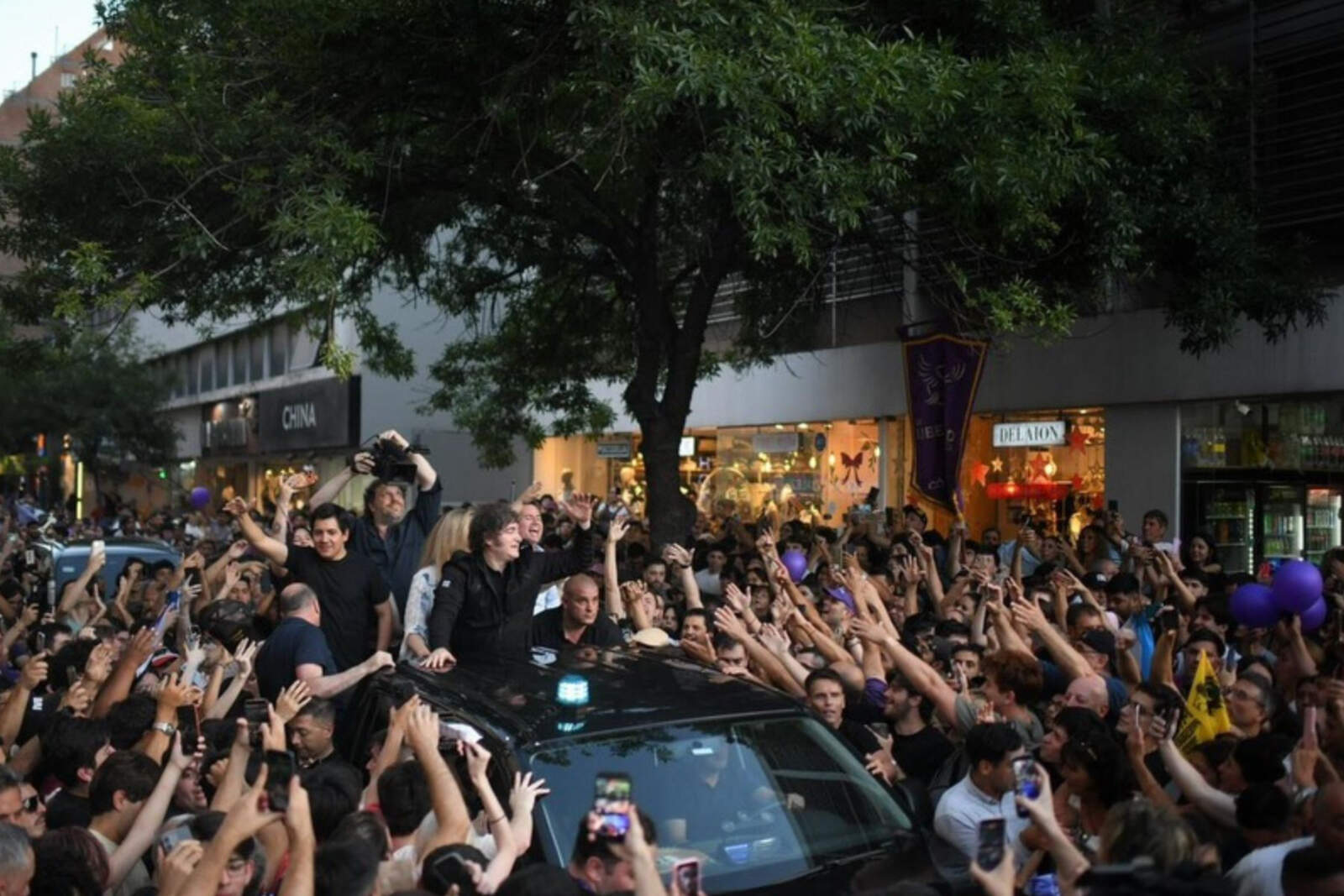 El Presidente recordó su última visita y agradeció a los cordobeses por haber acompañado su pedido de terminar con la larga noche del comunismo.
