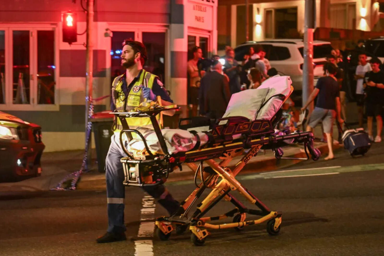 El ataque de Bondi Beach dejó al menos 15 personas muertas