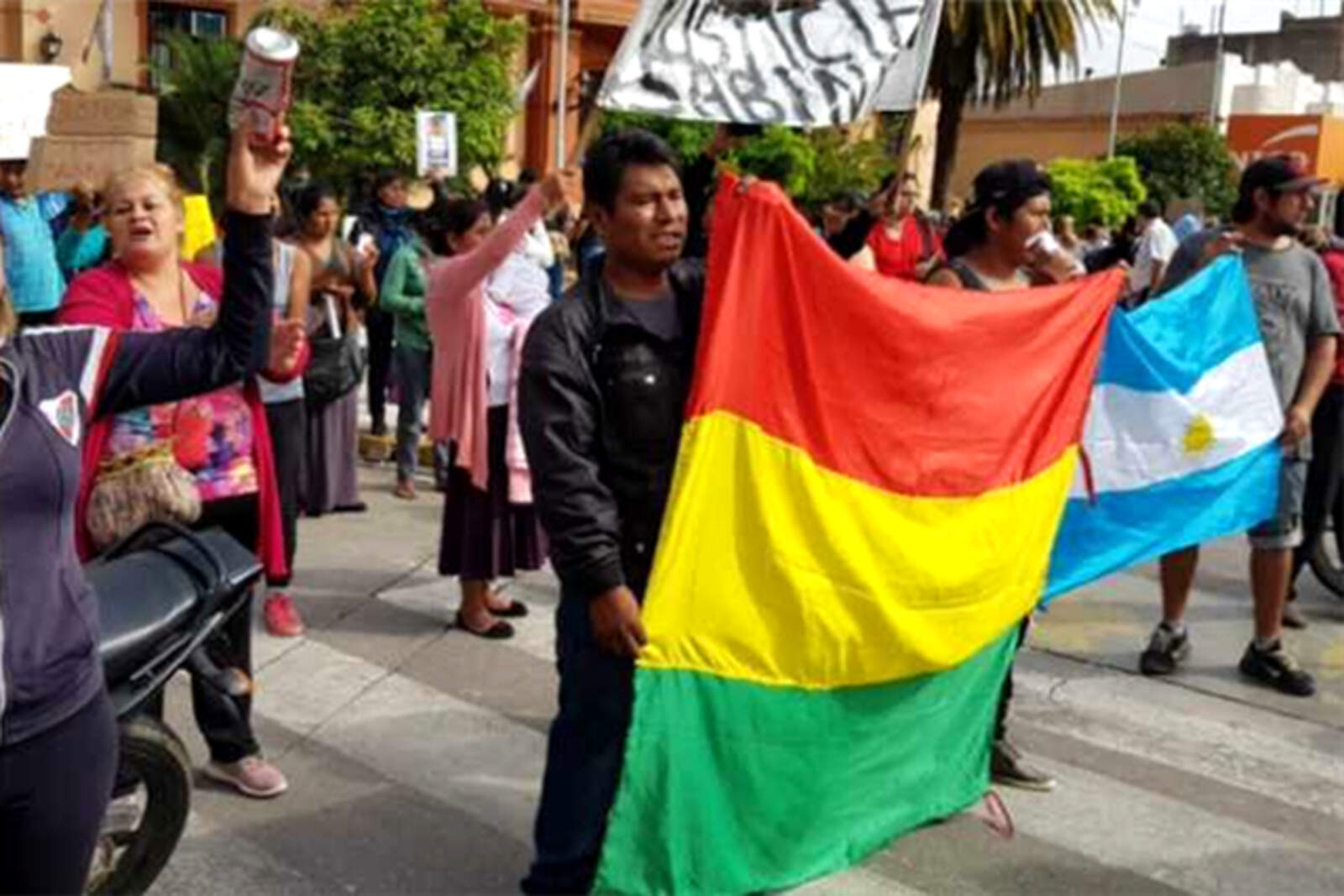 Bolivianos en Argentina.