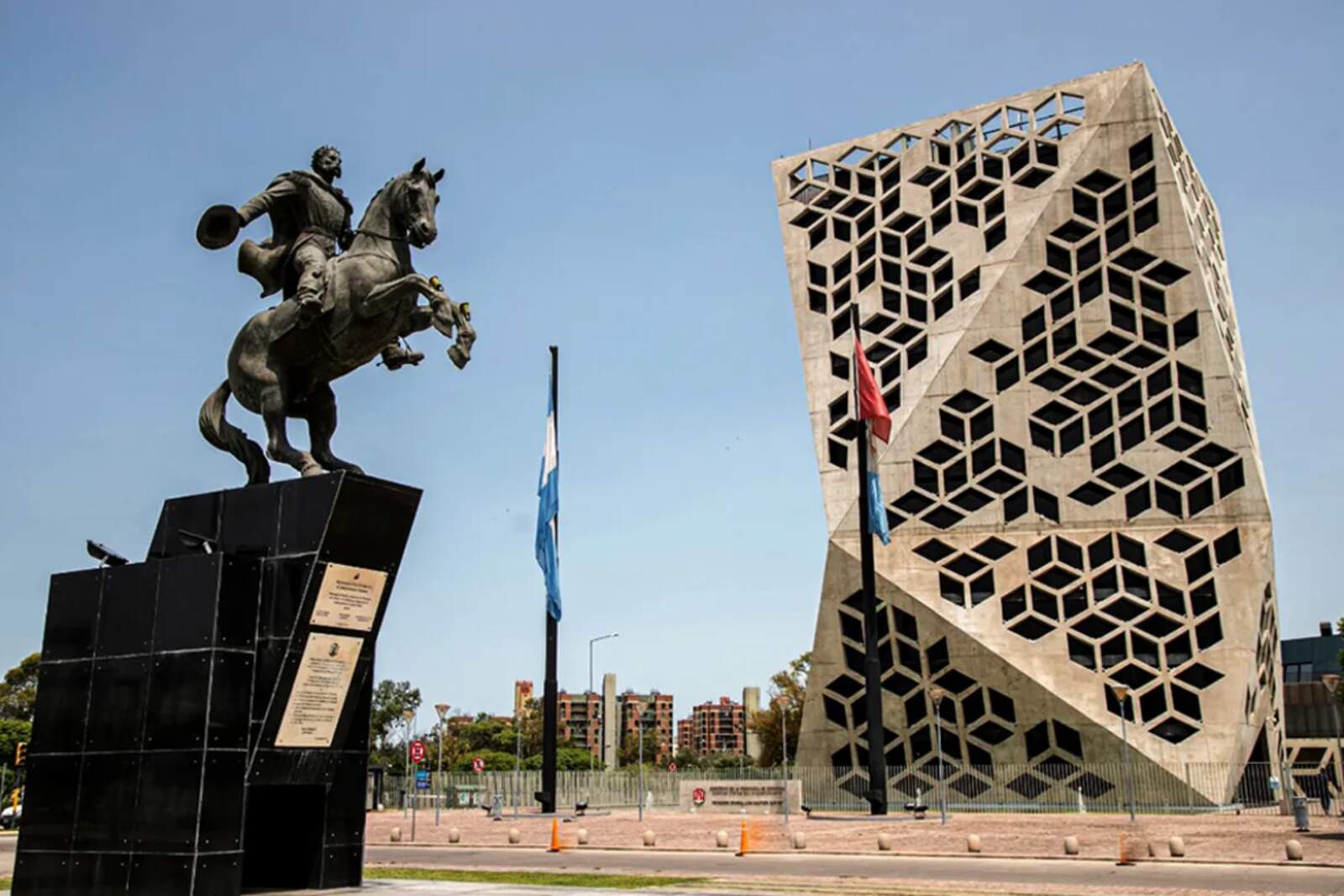 Reordenamiento en el gabinete de Córdoba: se fusionan carteras y hay nuevos funcionarios