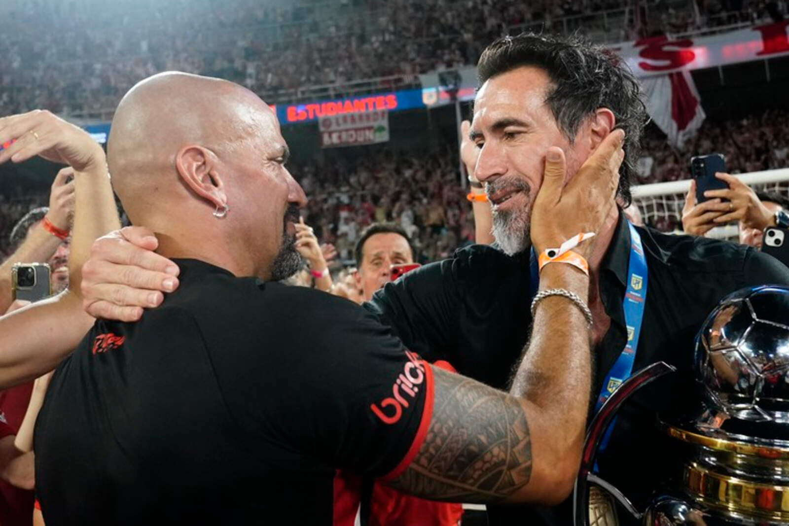 Domínguez llegó a un acuerdo con la dirigencia