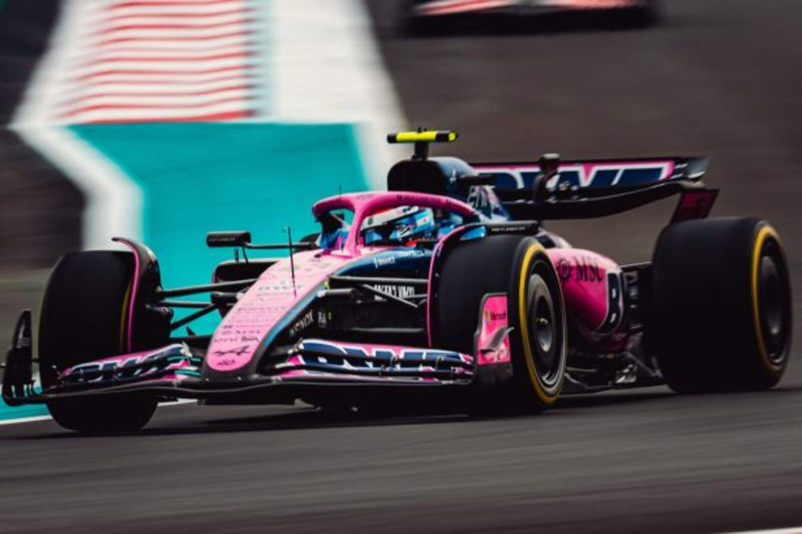 Alpine sería una de las beneficiadas por la ventaja de los nuevos motores de Mercedes