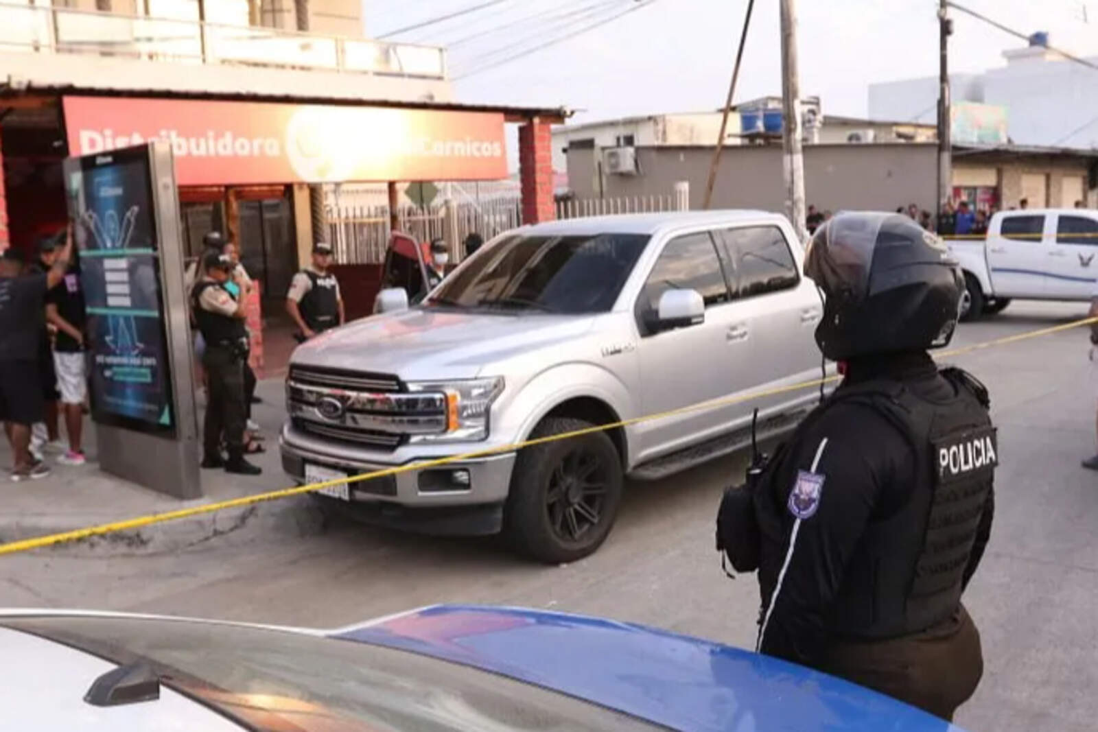 Pineida y su pareja fueron asesinados afuera de una carnicería