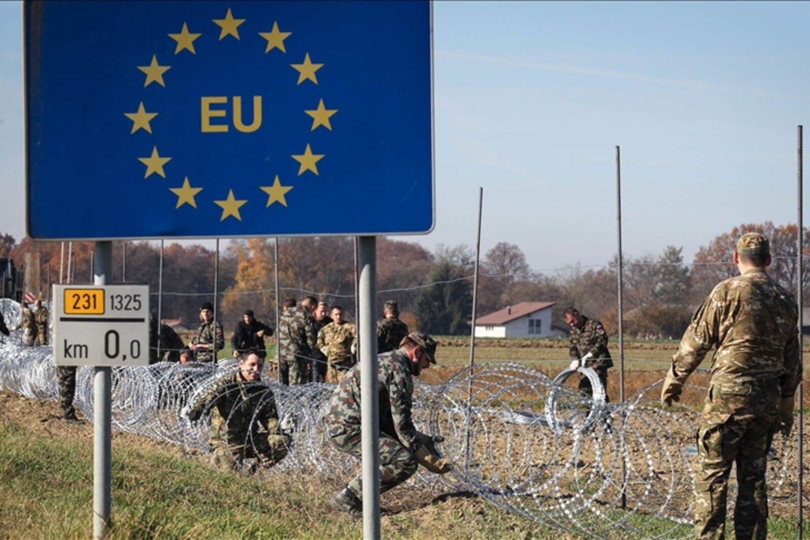 El proyecto incorpora la categoría de ''tercer país seguro''