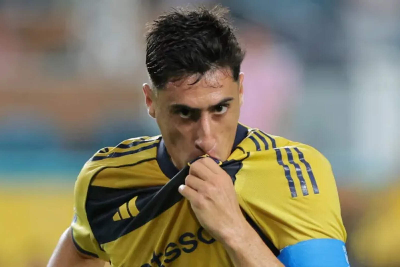 Merentiel pretende una mejora salarial en Boca