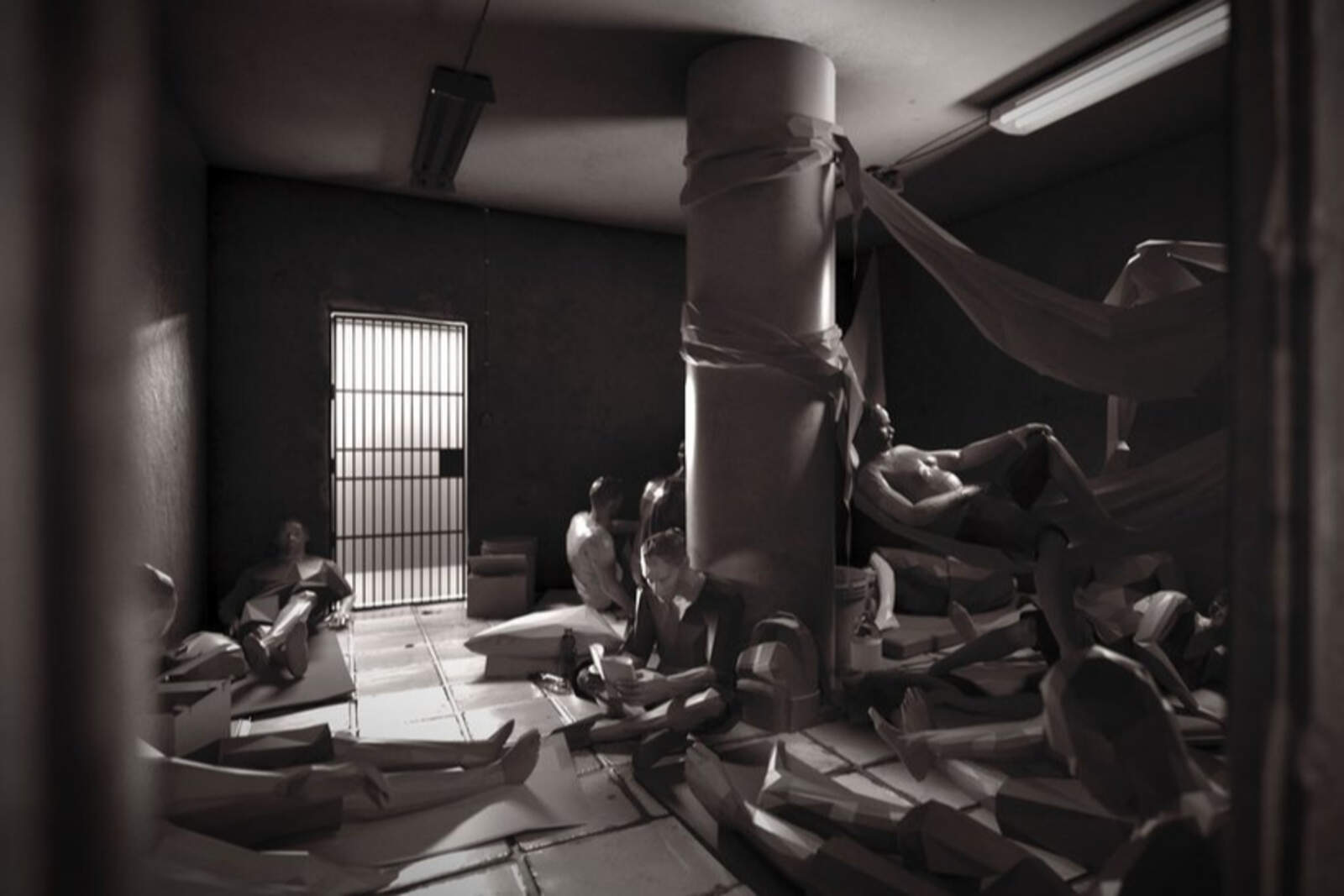 Reconstrucción del hacinamiento del lugar por la BBC tras entrevistas con sobrevivientes