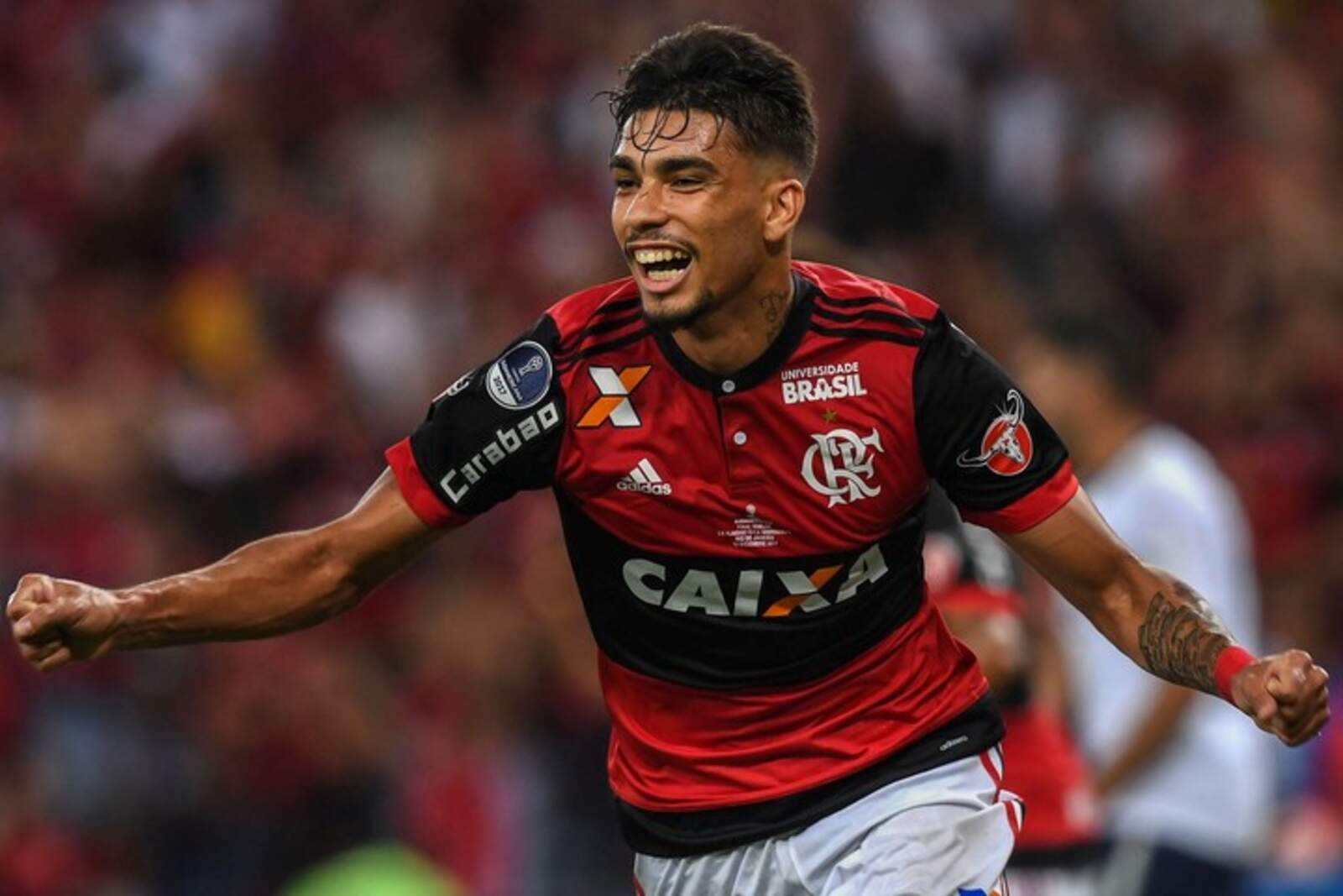 Paquetá vuelve a Flamengo tras 8 años en Europa