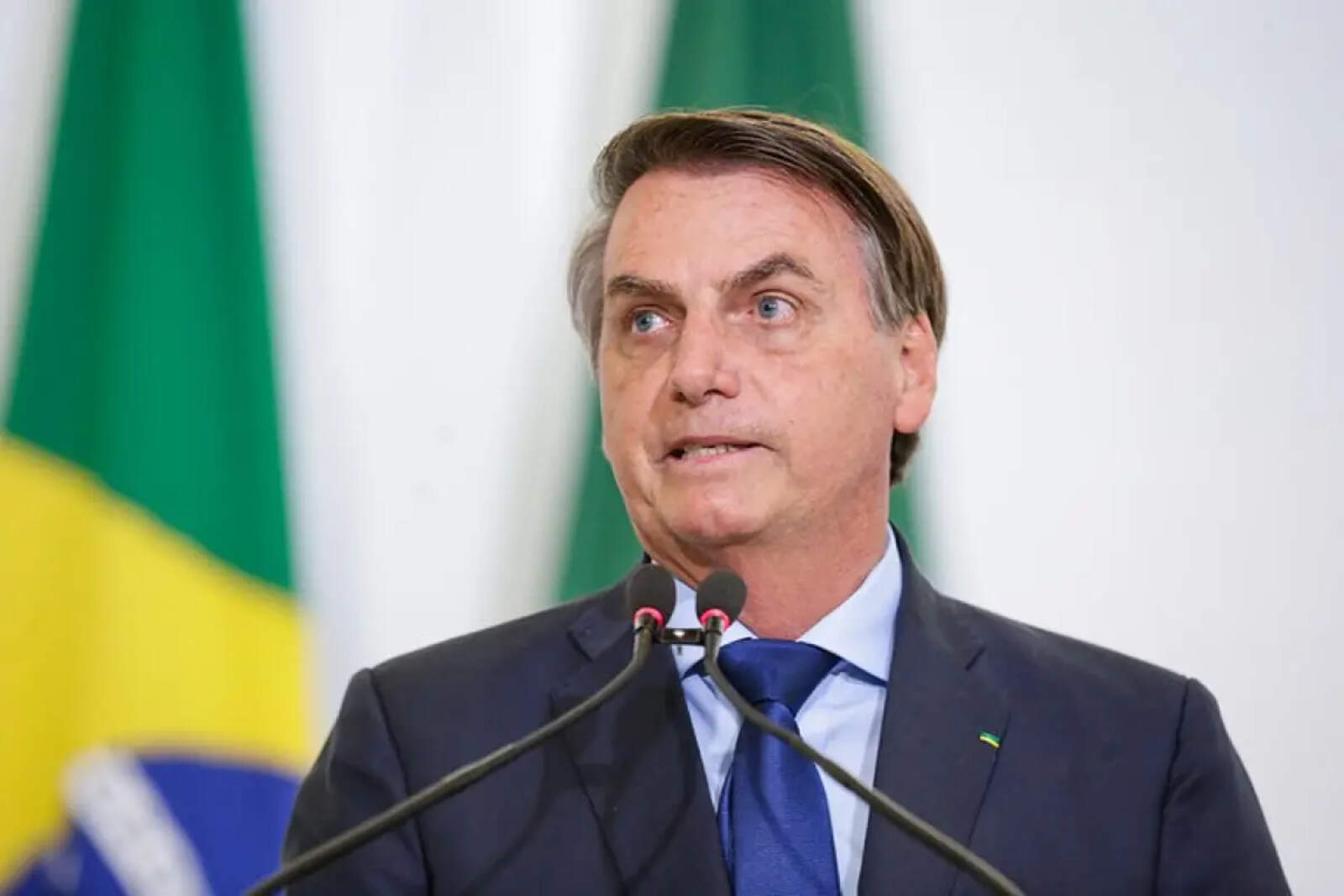 Bolsonaro sufrió un traumatismo de cráneo leve tras un episodio convulsivo mientras dormía