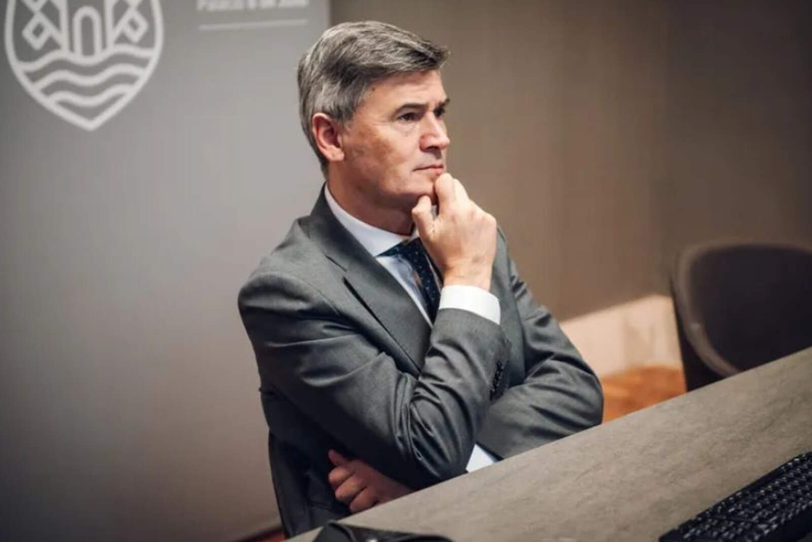 El esquema impositivo de la ciudad mantiene una fuerte dependencia de la actividad privada que aporta el 70% de la recaudación total.