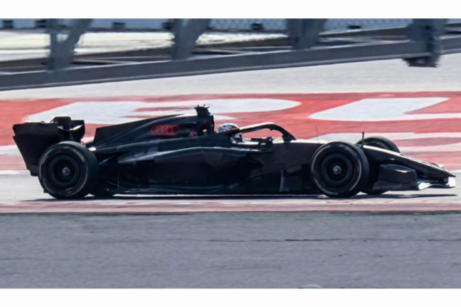 Audi fue le primero en poner en pista sus nuevos monoplazas