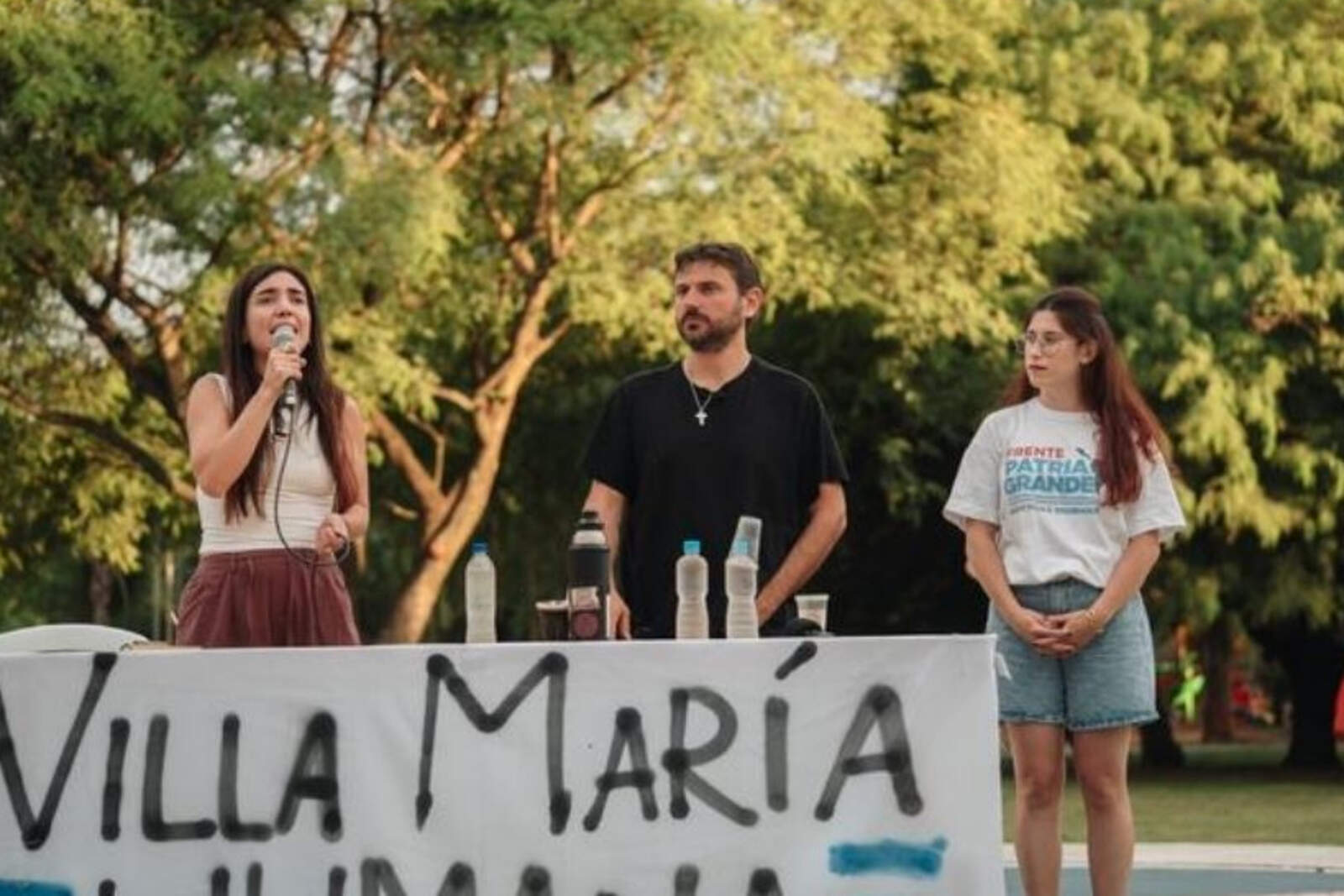 Constanza San Pedro, dirigente cordobesa del kirchnerismo, junto a Juan Grabois.