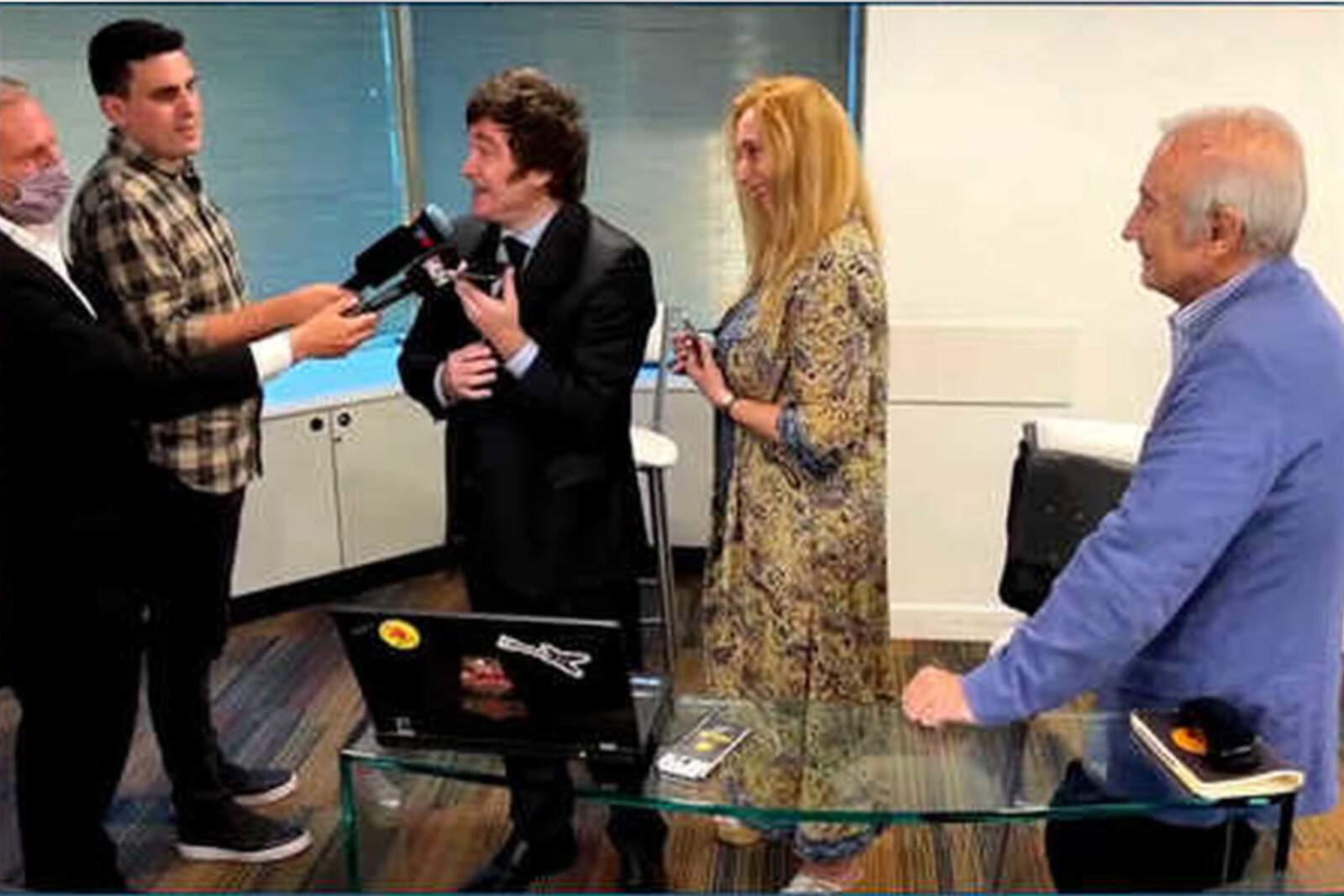 Replica el ejemplo que dio el Presidente Javier Milei mientras fue Diputado Nacional por CABA entre 2021 y 2023.