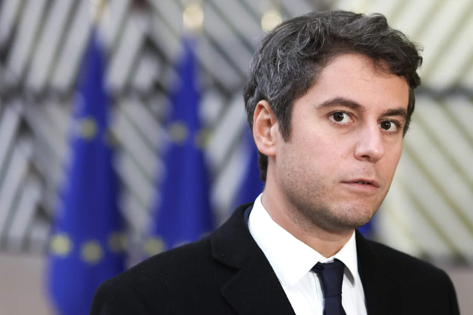 El diputado francés Attal aseguró que el Senado aprobará el texto completo en febrero