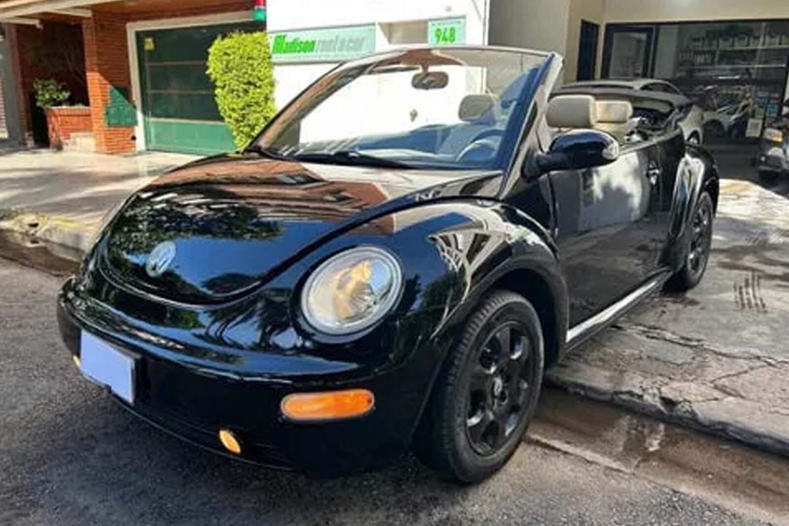 Rusherking aclaró que en su caso el auto no estaba a su nombre