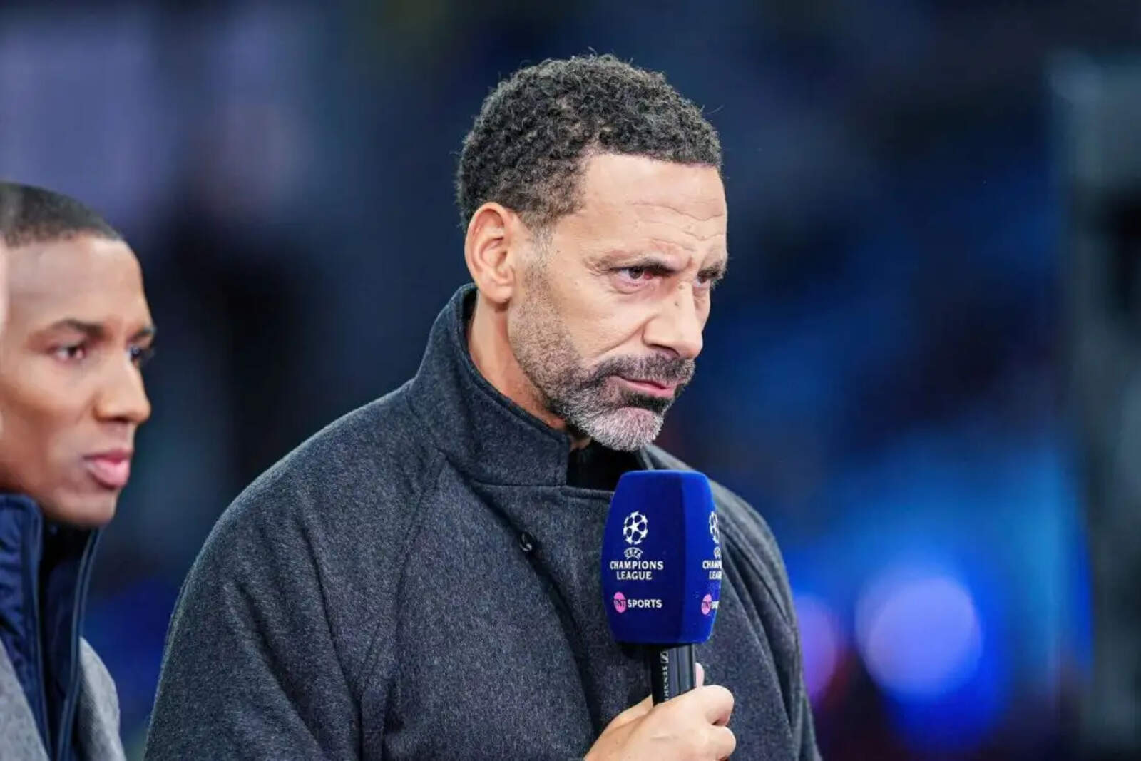 Rio Ferdinand bancó a Martínez