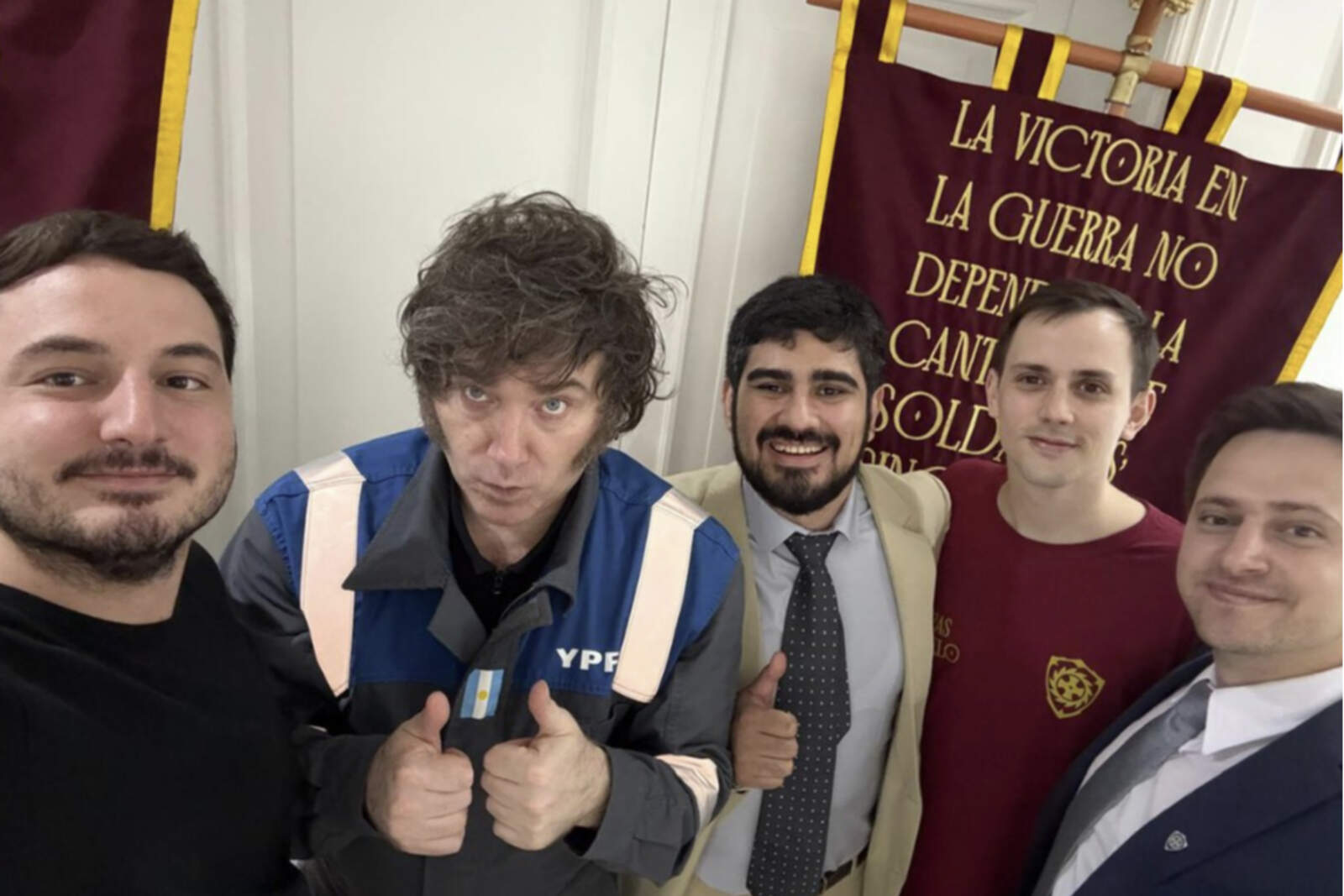 El Presidente se reunió con Las Fuerzas del Cielo