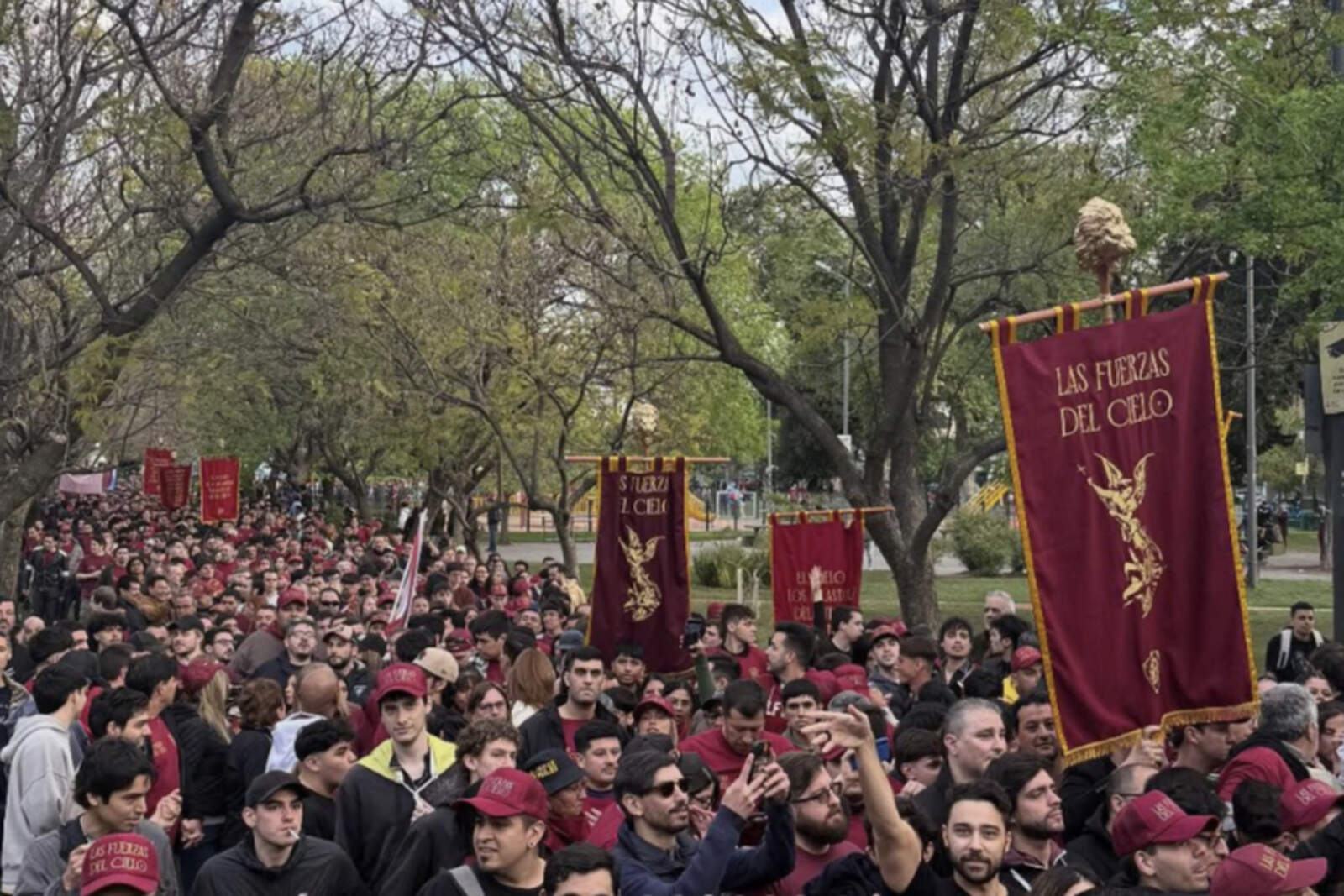 Javier Milei recibió a Las Fuerzas del Cielo en Olivos tras el desfile en Entre Ríos
