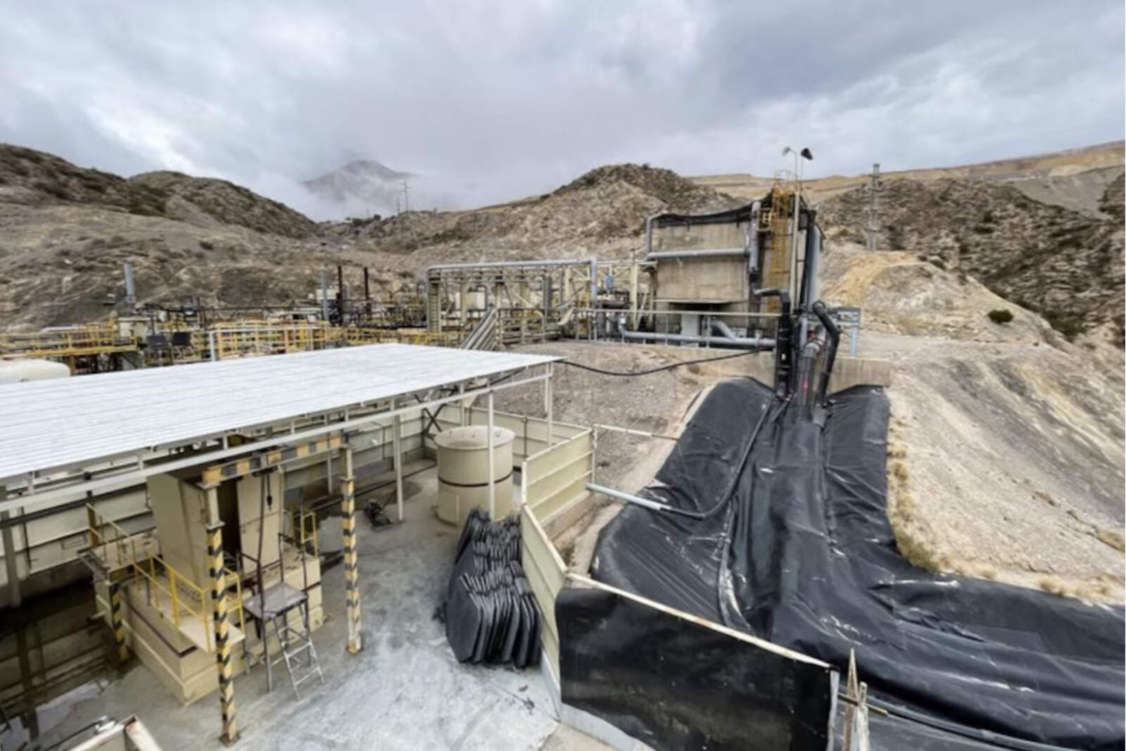 Previo a la llegada de la compañía, la mina estaba en proceso de cierre