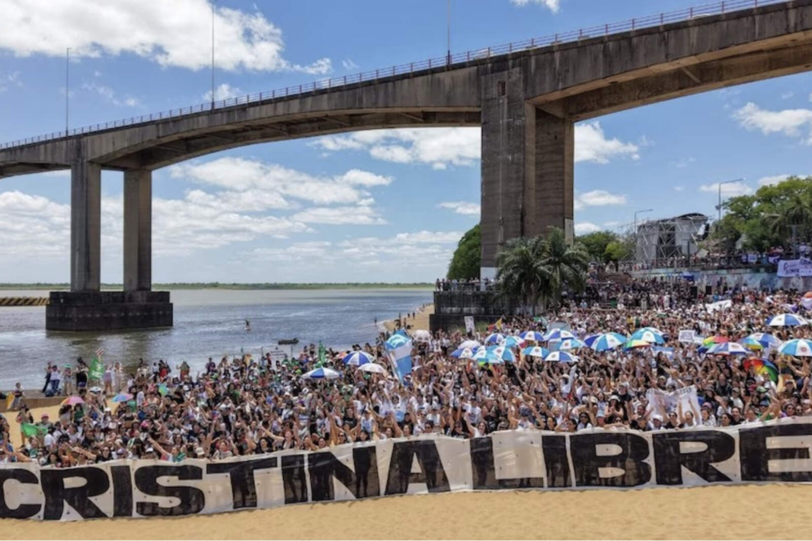 El kirchnerismo busca establecer la consigna de 