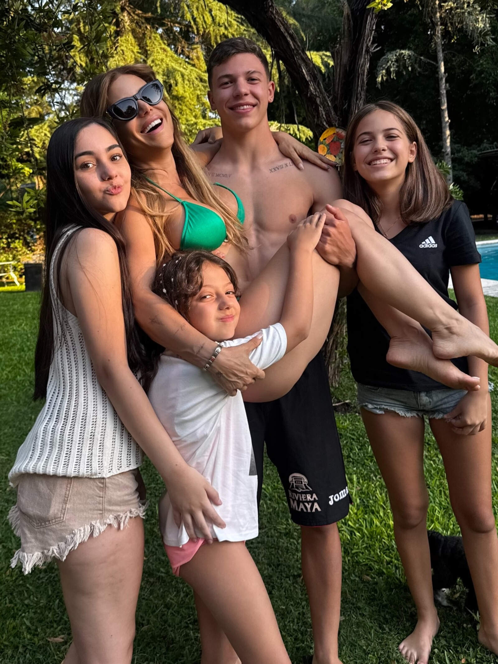 Los hijos de la modelo se encontraban disfrutando de unas vacaciones con su padre