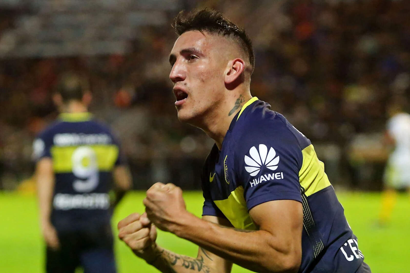 Centurión no volvió a Boca por su representante