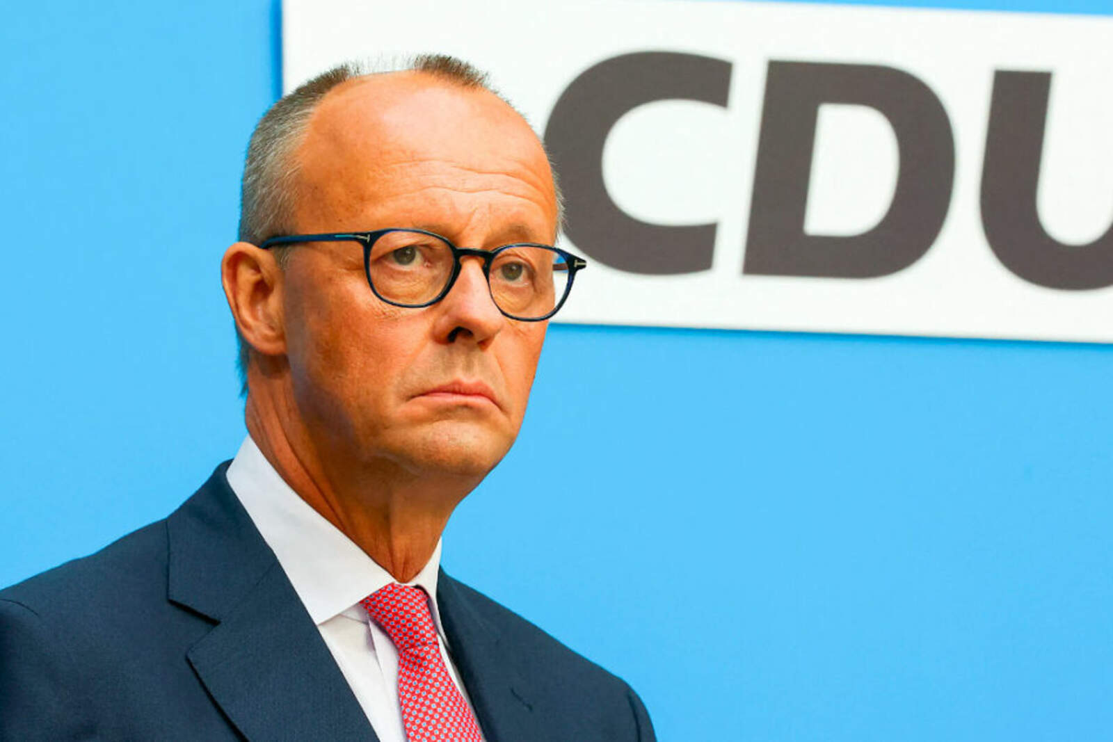 El gobierno de Merz ha mostrado preocupación por la escasez de suministros militares que posee el ejército alemán y llamó a sus aliados en la UE a colaborar más con Ucrania