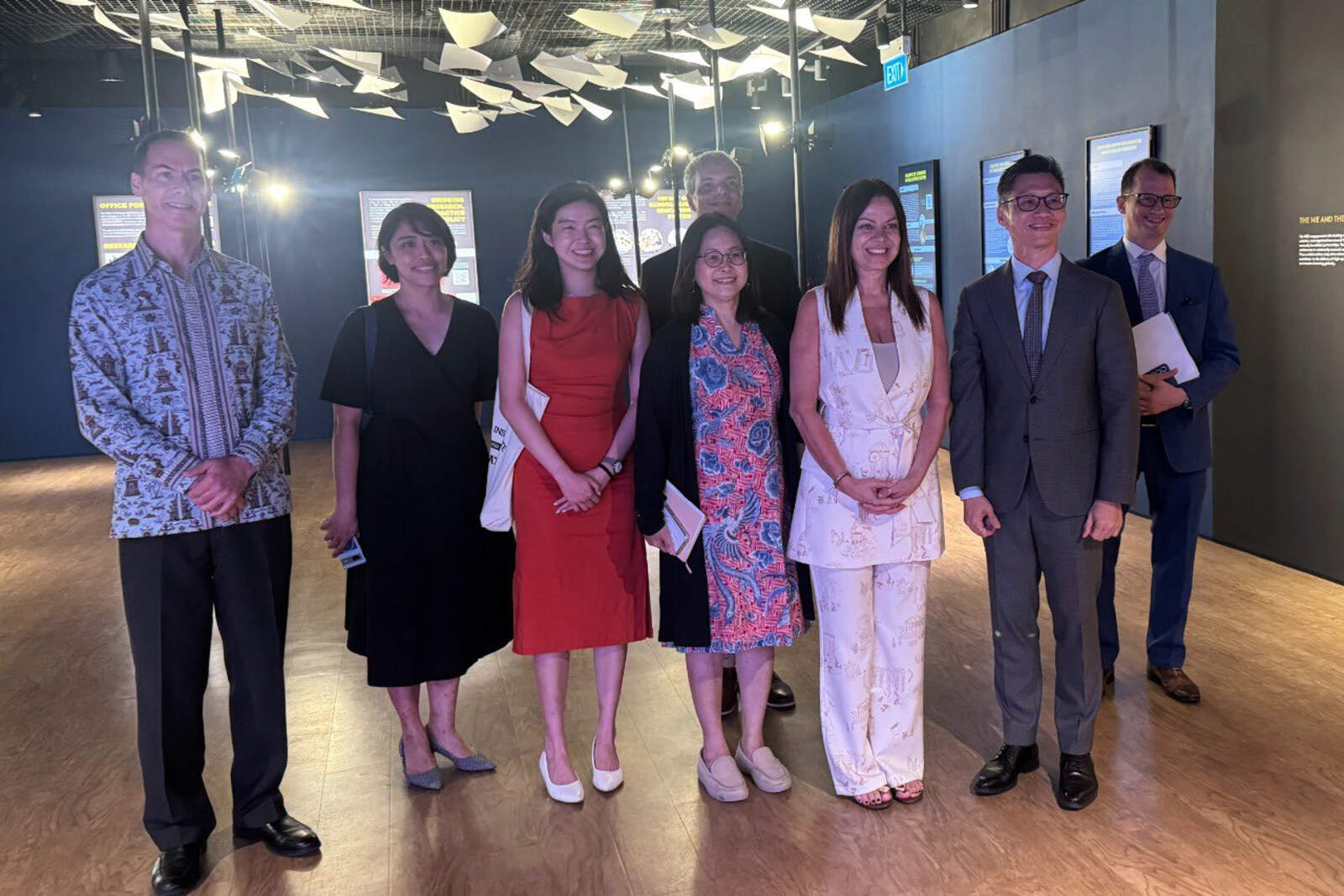 Pettovello en su visita a Singapur.