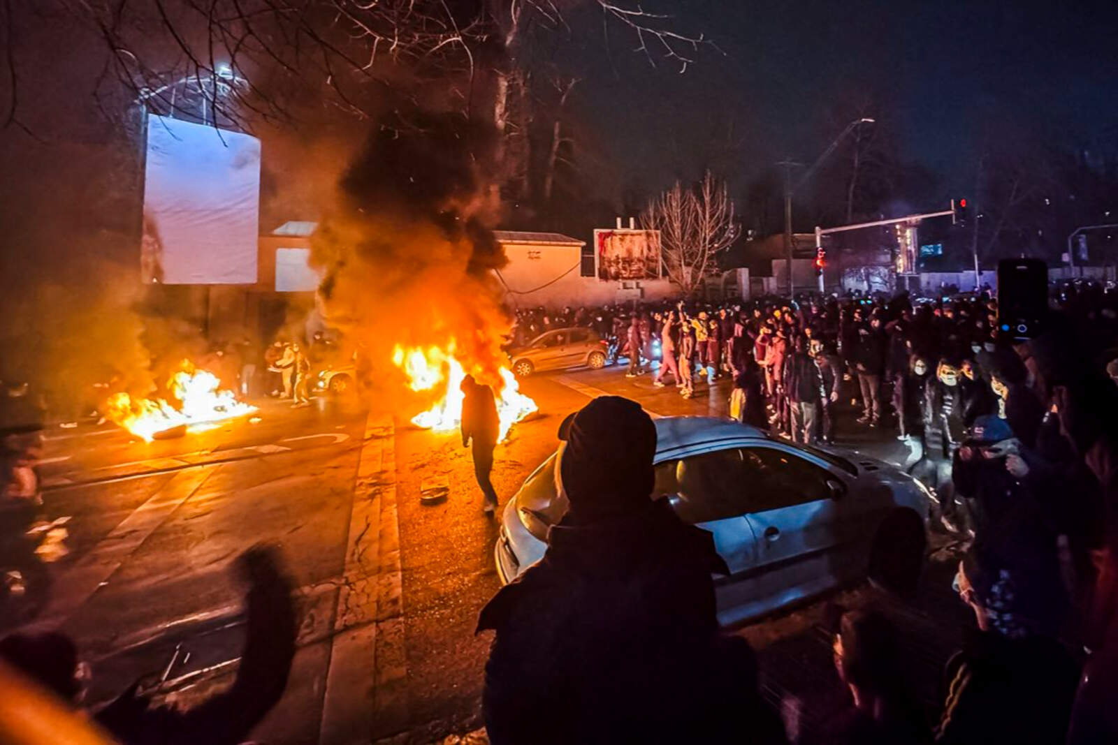 La dictadura de Jamenei ha dejado más de 500 muertos mediante la represión en las marchas contra su régimen