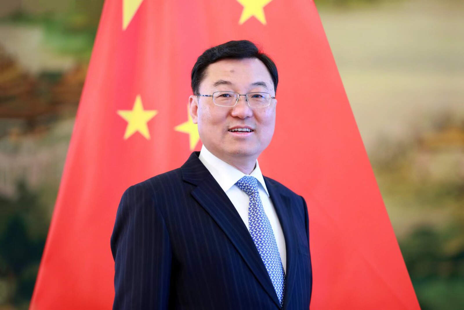 La embajada china en Estados Unidos negó su participación en el ataque de forma dubitativa