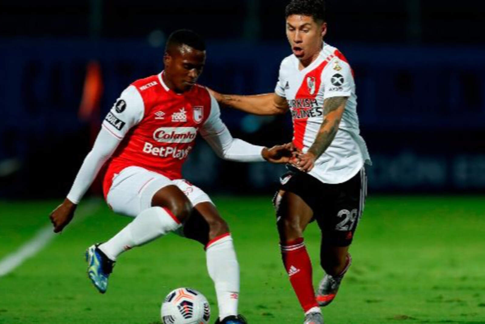 En 2021, los equipos colombianos tuvieron que jugar en Paraguay