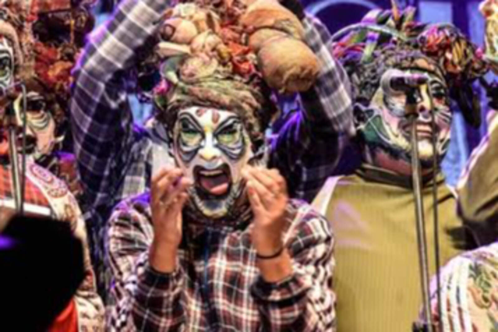 PIT-CNT financia a la murga neonazi Doña Bastarda