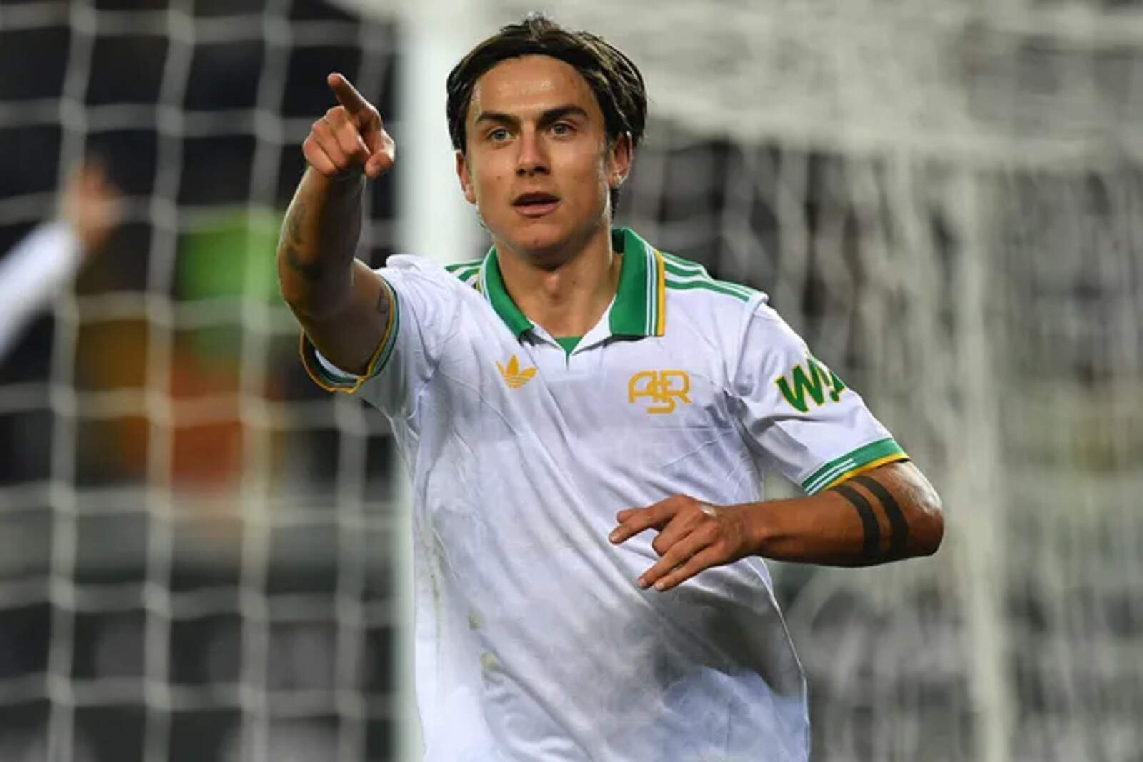 La Roma estaría dispuesta a vender a Dybala en este mercado de pases