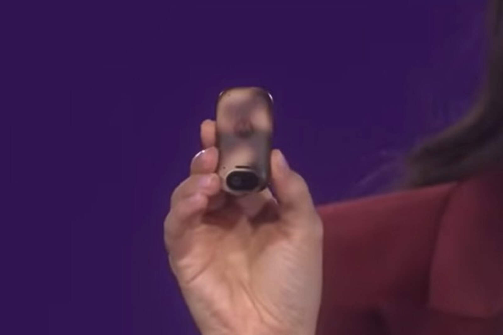 Project Maxwell, un dispositivo experimental que interactúa con el entorno sin depender de pantallas