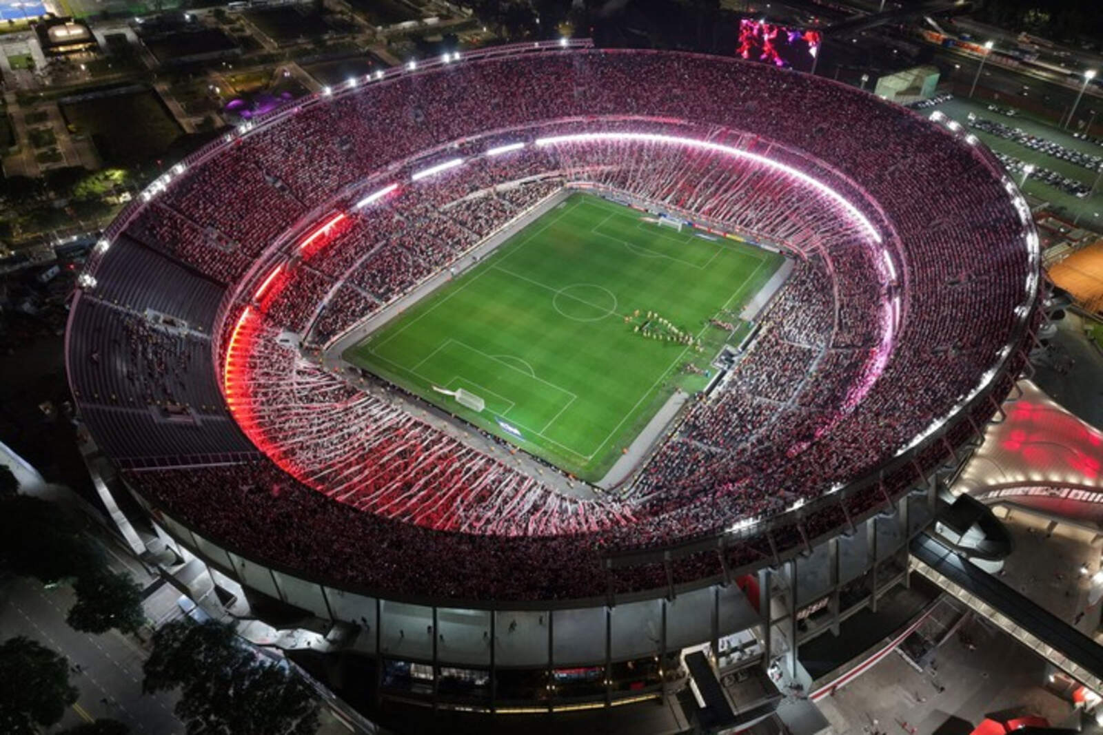 El Monumental volverá a expandirse