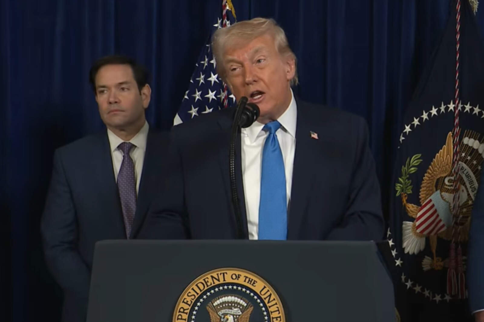 Donald Trump: 'Vamos a estar a cargo de Venezuela hasta que esté a salvo para una transición'