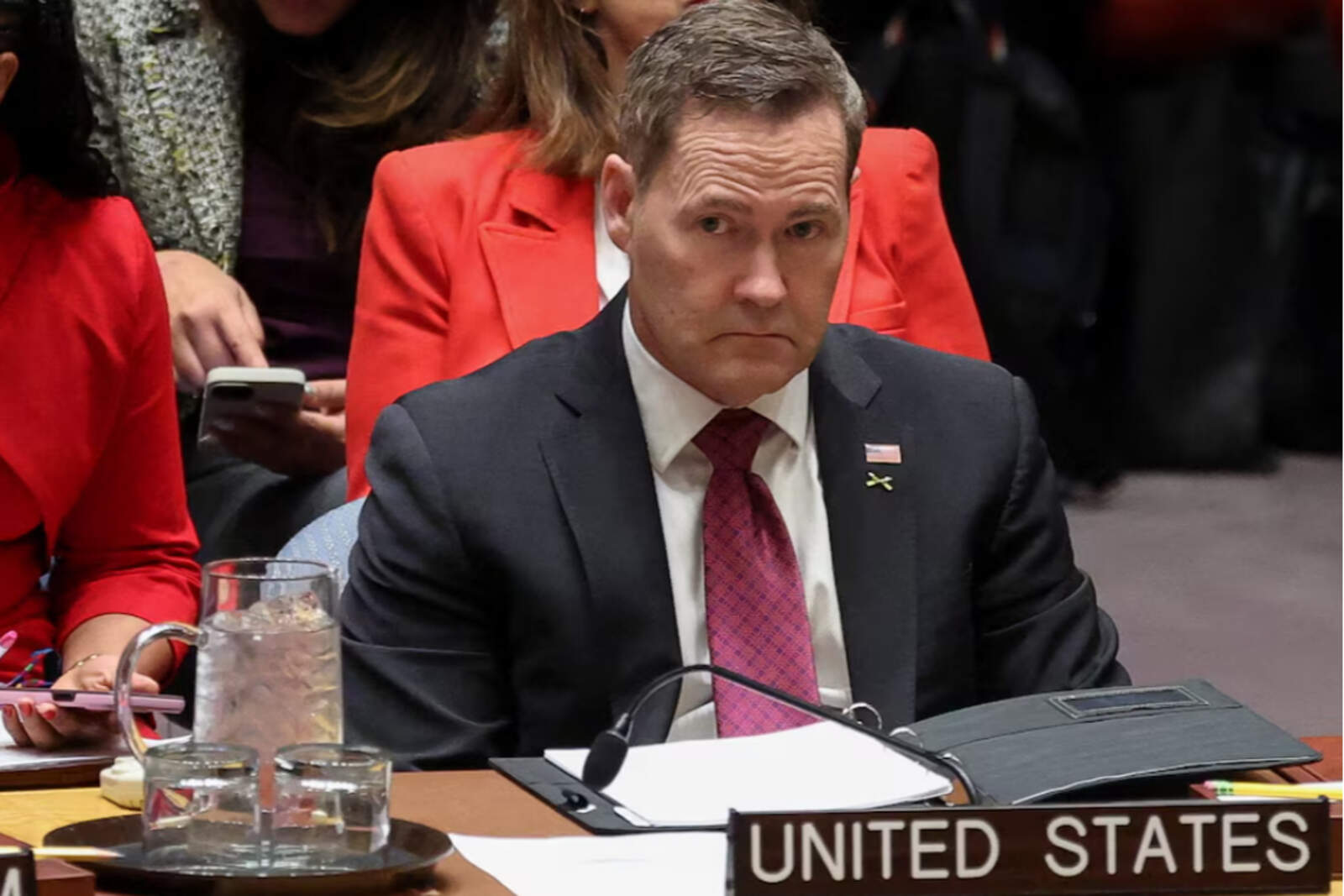 EEUU despliega activos militares hacia Medio Oriente mientras crece la tensión por la crisis en Irán