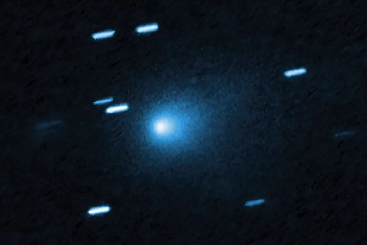 Interstellar comet 3I/ATLAS contains unusually high amounts of methanol