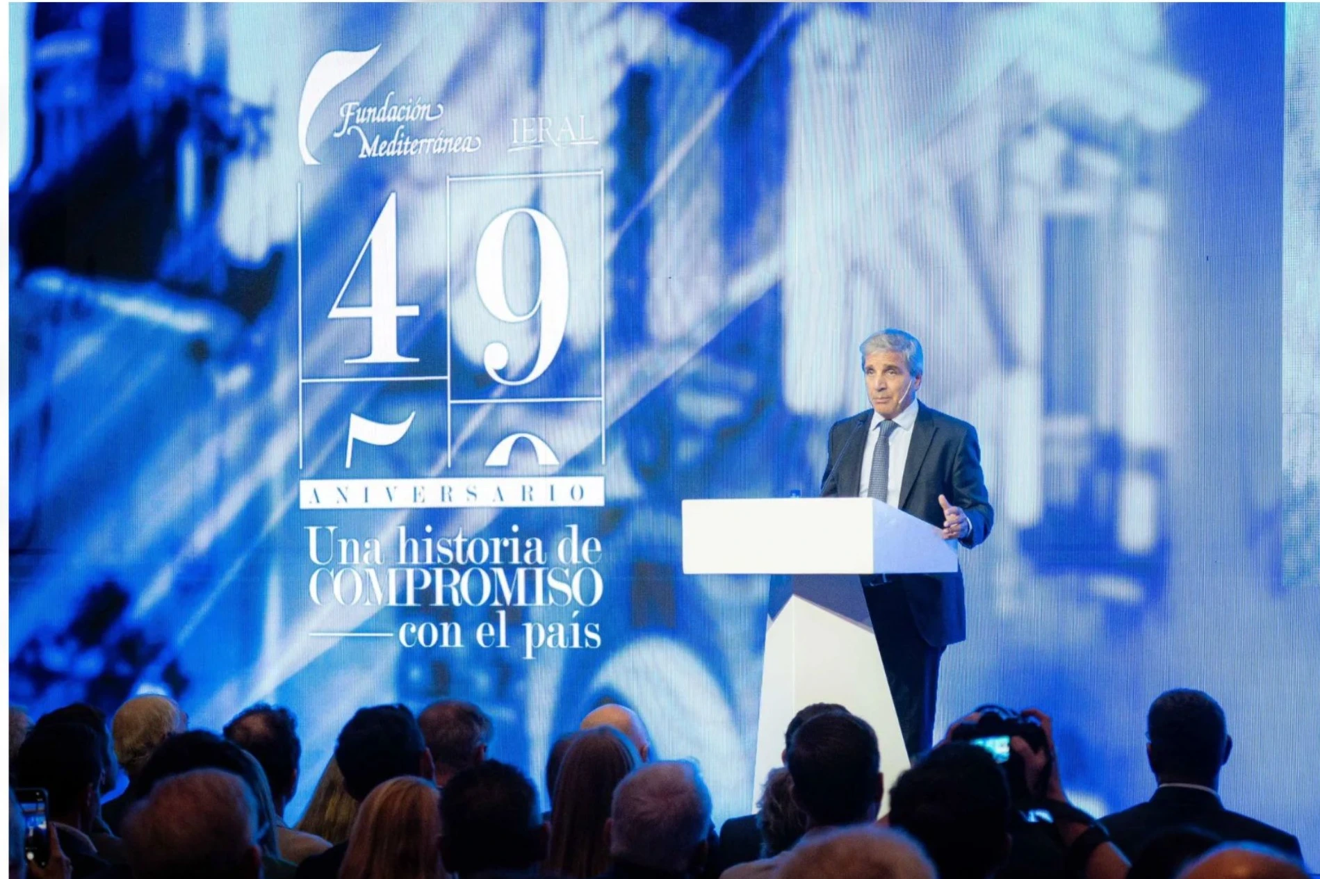 Córdoba: Caputo honra compromisos y duplica fondos para la Caja de Jubilaciones