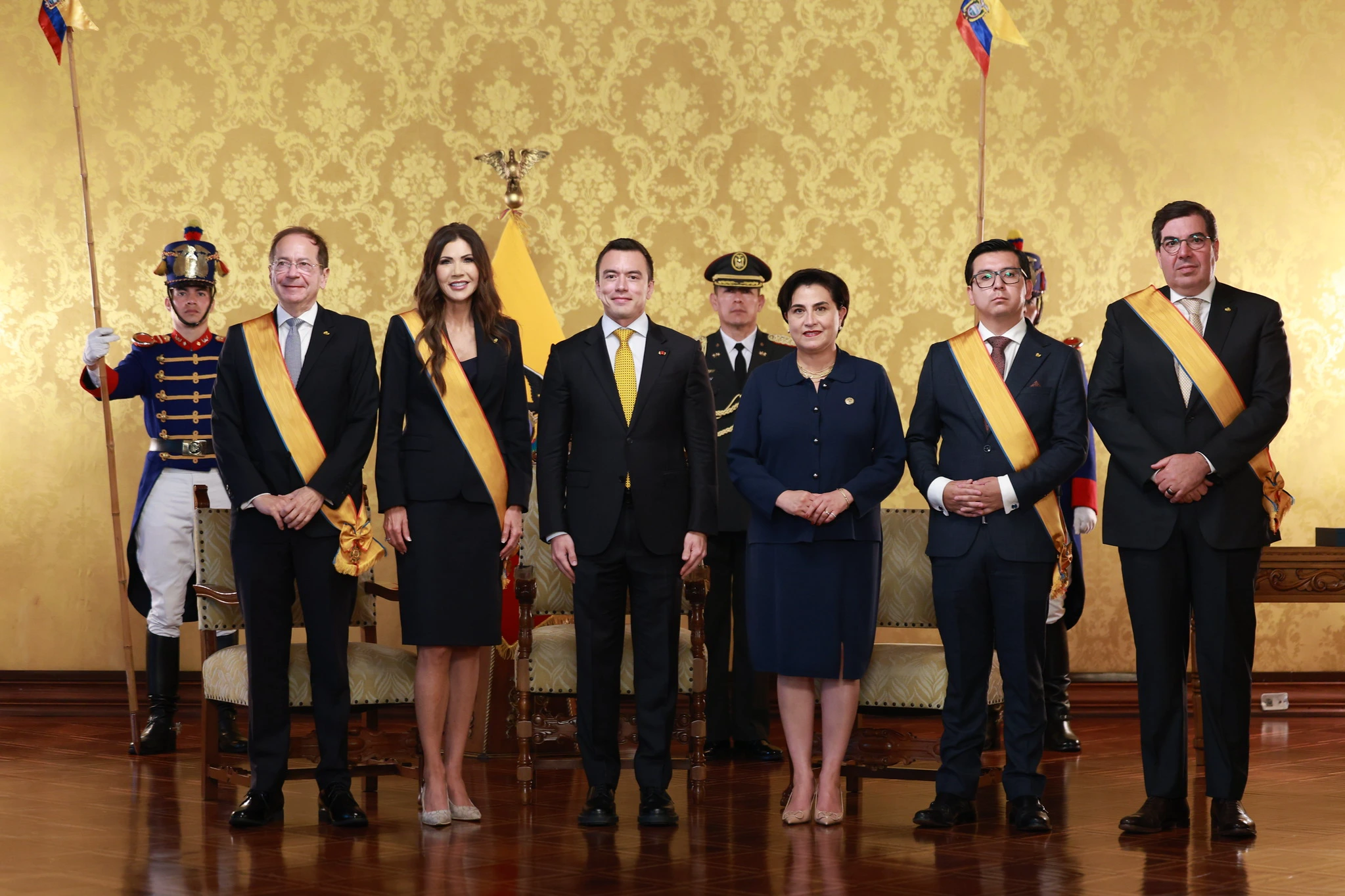 Daniel Noboa awards Kristi Noem and reinforces security alliance