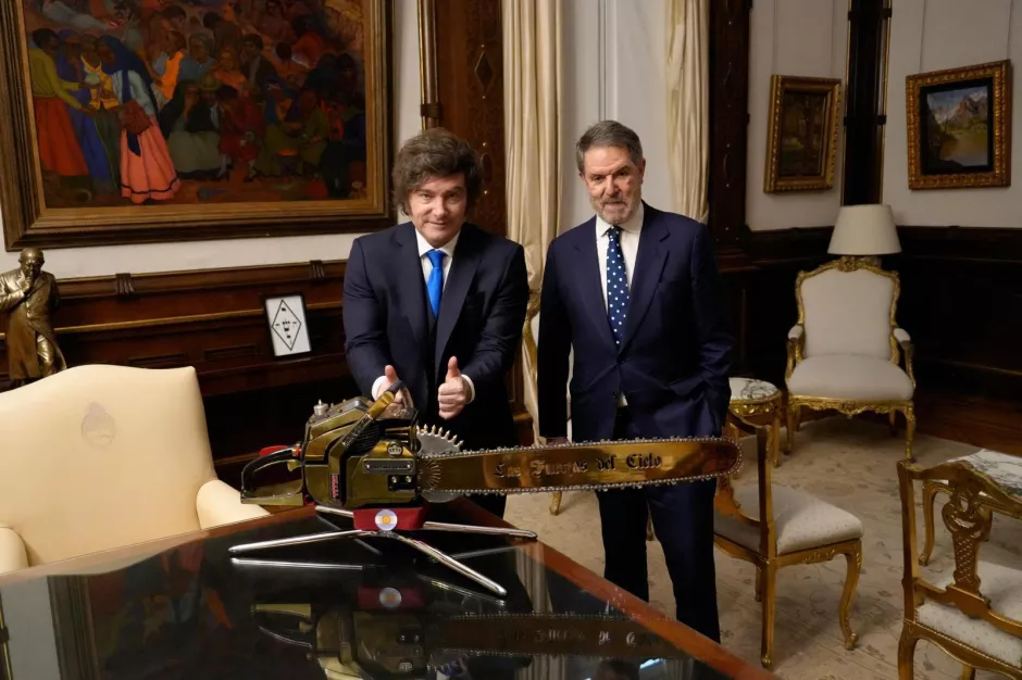 Javier Milei con El Debate.