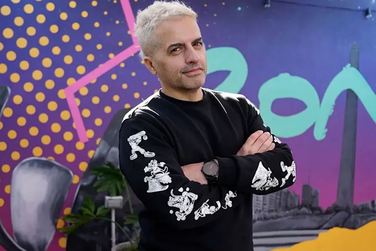 Ángel de Brito volvió a expresar su malestar con América TV