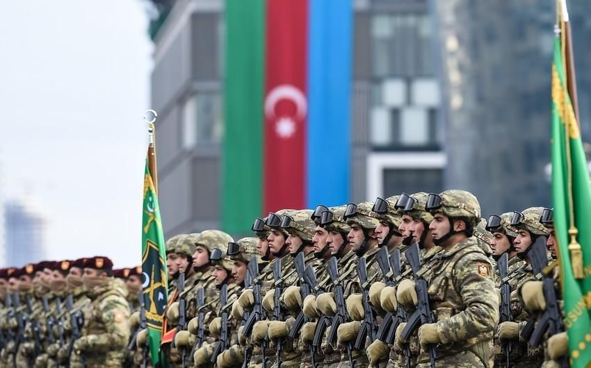 According to several sources, the Azeri army is being deployed on the border with Iran