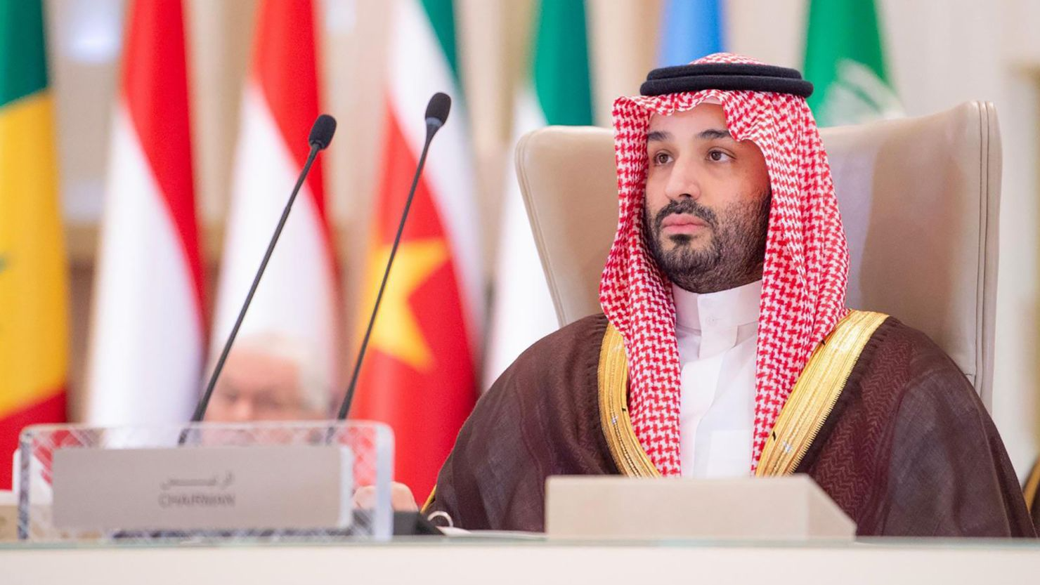 The crown prince reportedly held telephone conversations with Trump, in which he urged him to continue the war in Iran