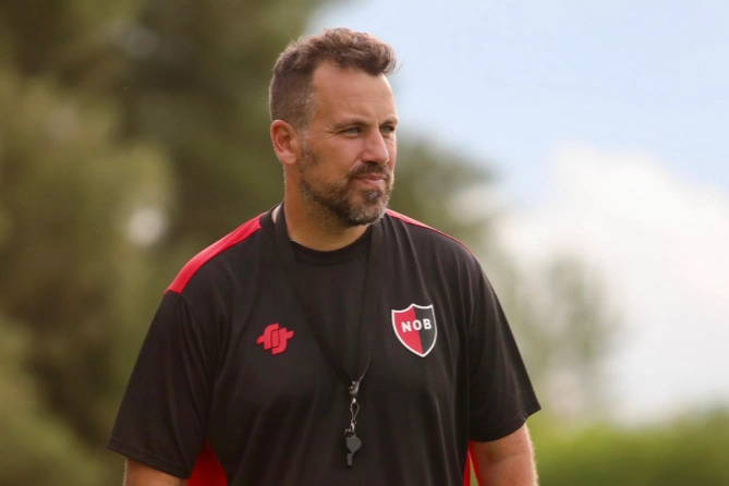 El Ogro Fabbiani es nuevo entrenador de un exótico club europeo