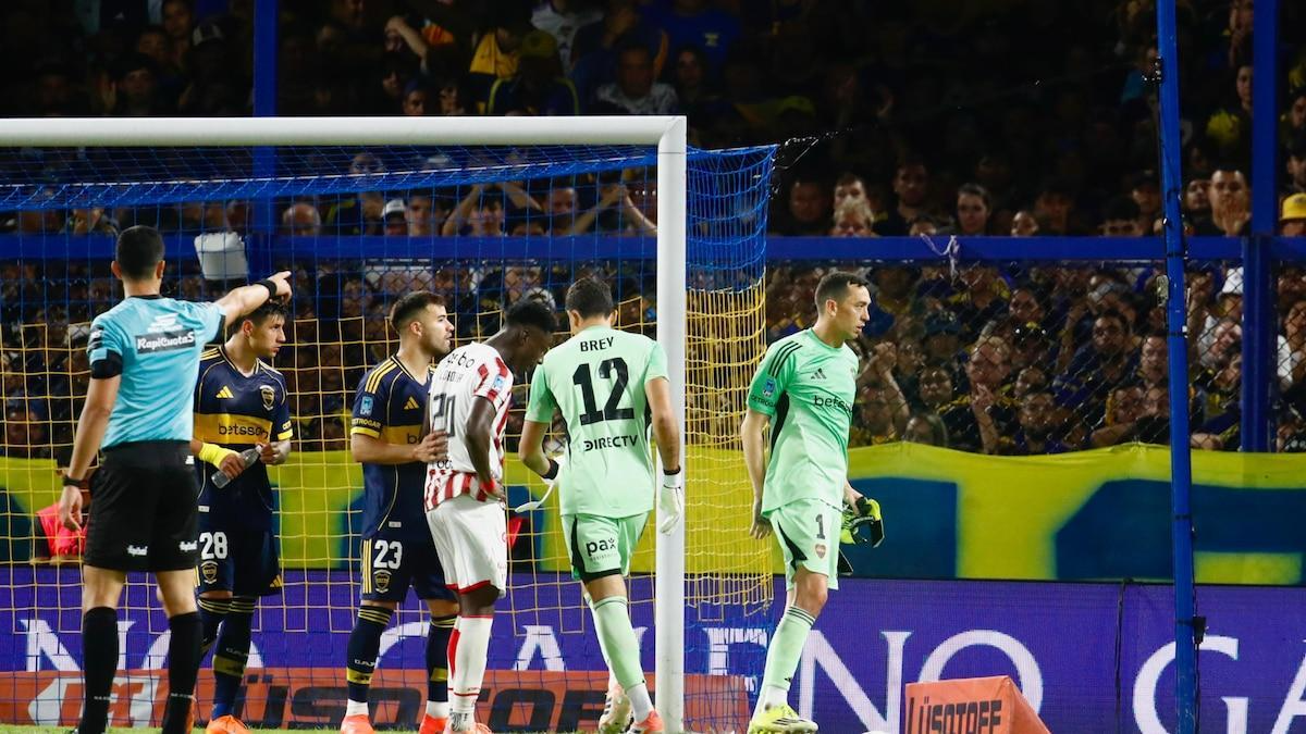 Marchesín fue reemplazado por Brey sobre el final del partido frente a Instituto